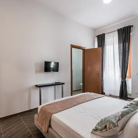 59 Riverside ローマ