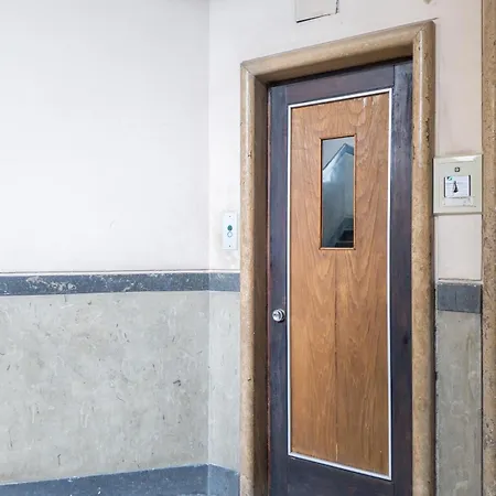 59 Riverside * ローマ